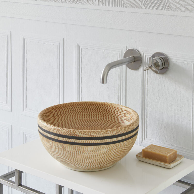 Jasper_wall_mounted_tap_brushed_chrome