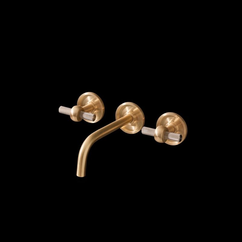 Reuben_wall_mounted_tap