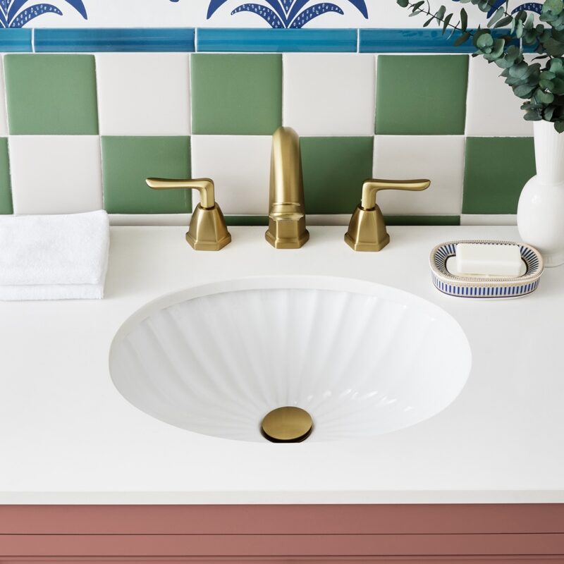 Calypso_white_undermount