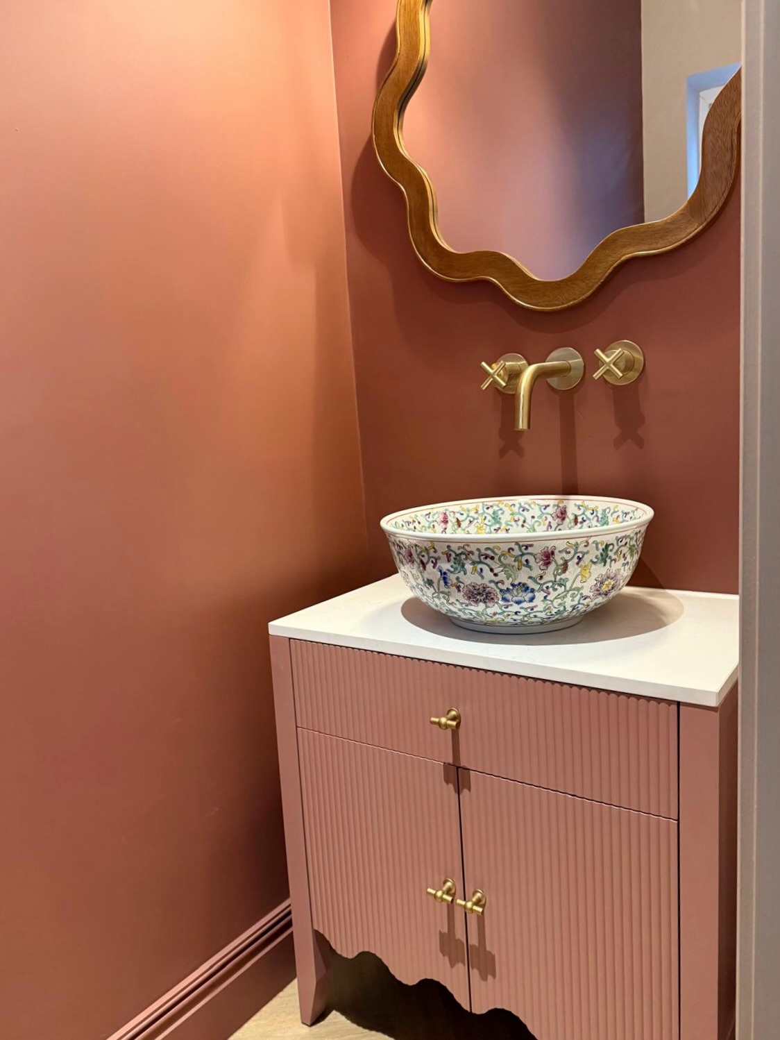 A beautifully layered cloakroom by @sairahb featuring the Florentine basin & Ellis vanity unit ✨ A...