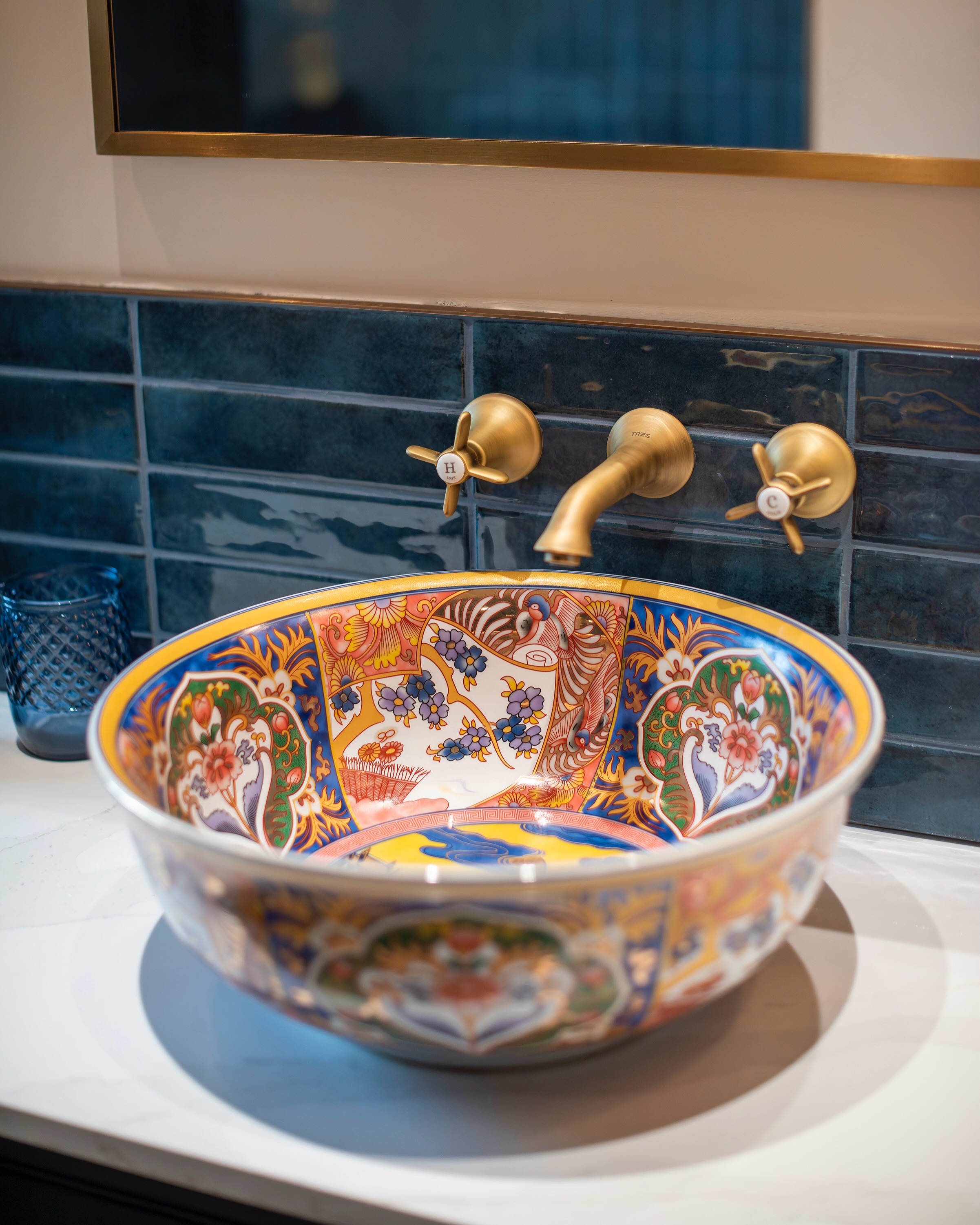 The Azriel Basin, Rich in Colour and Character ➡️ for full reveal🧡 A beautifully considered bathroom...