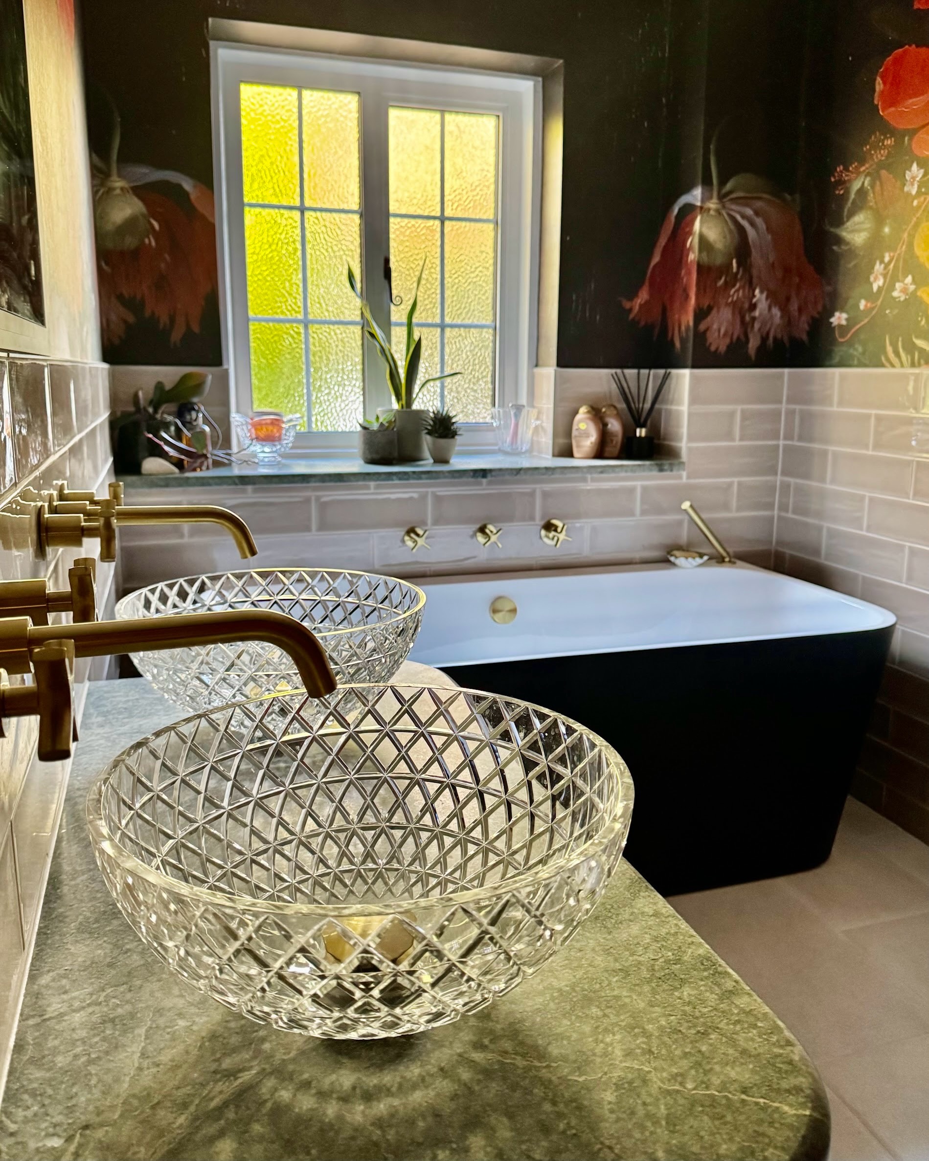 A pair of our Bohemian crystal glass Lucia basins bring timeless glamour and striking craftsmanship...