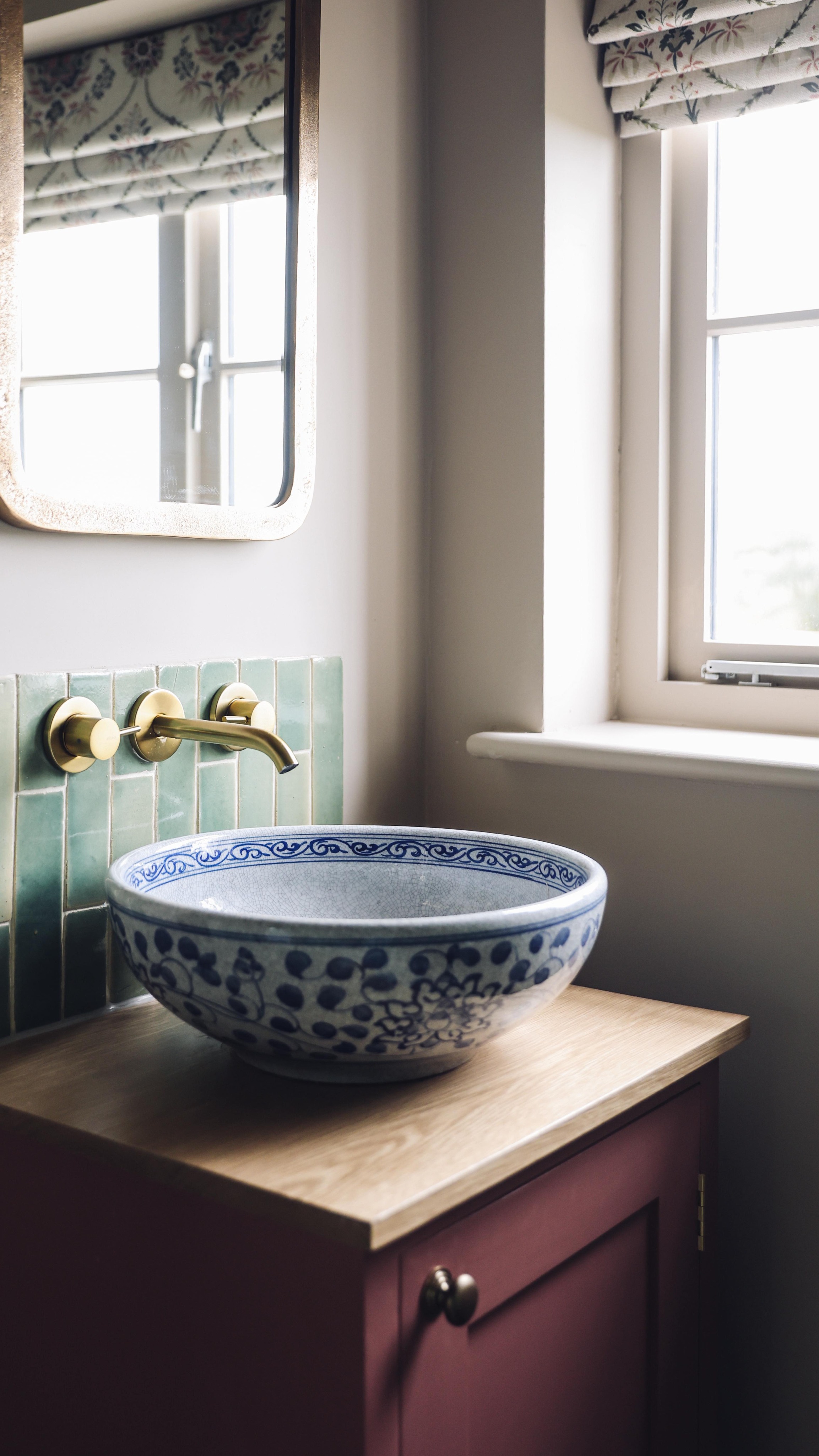 Designed by @louiseplattinteriors, this serene bathroom at Bluebell Rise Cottage @thetawnyhotel is...