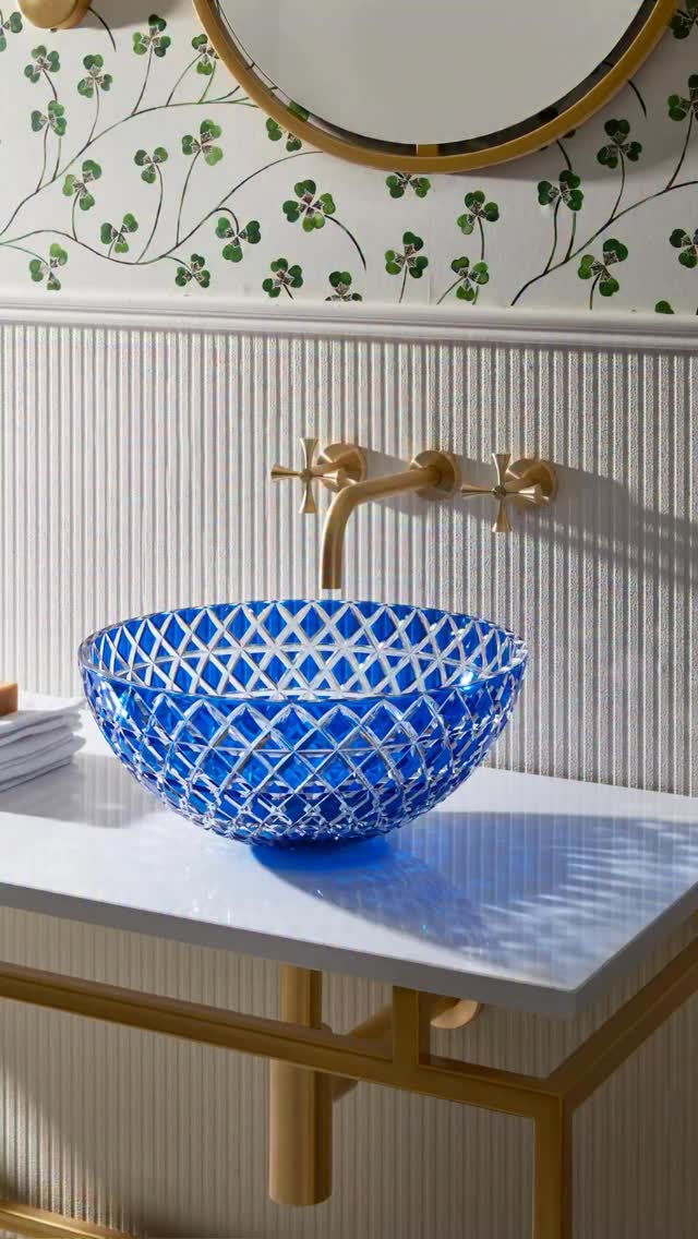 ✨ Discover the Sparkling Crystal Basin Collection ✨ Hand-cut from exquisite Bohemian Crystal, these...